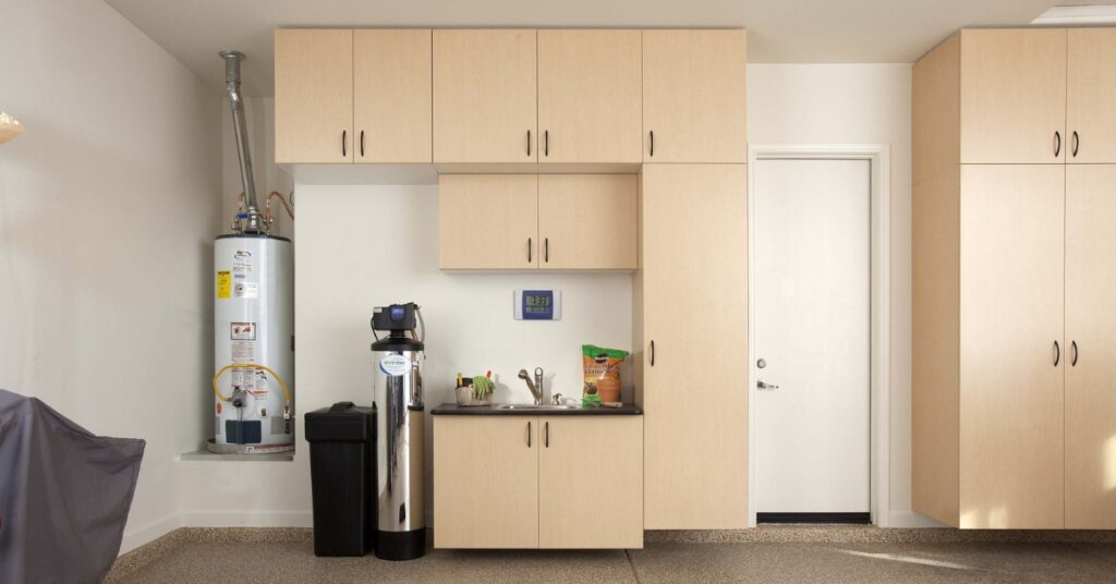 Benefits of Installing a Custom Garage Storage Organizer