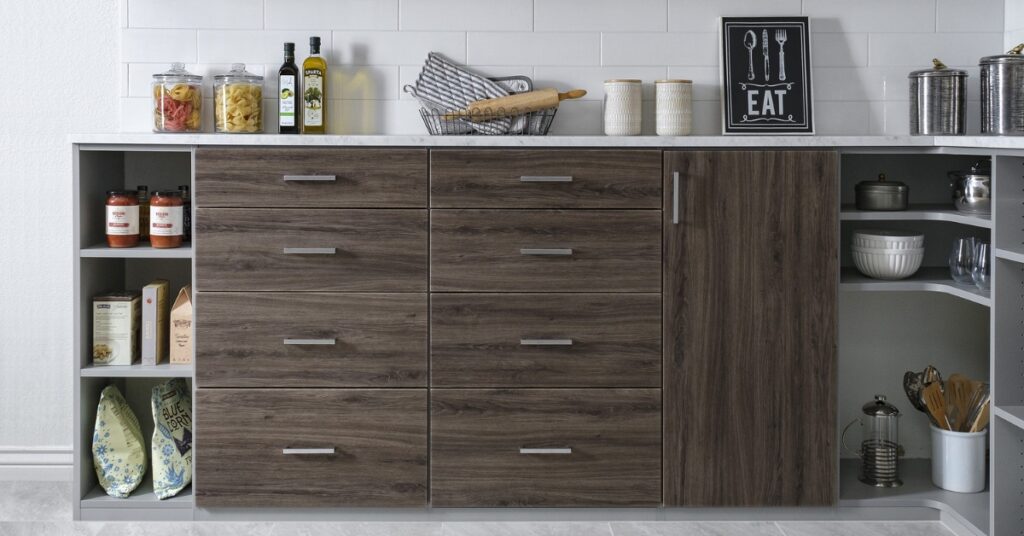 Benefits of Installing Custom Pantry Organizers